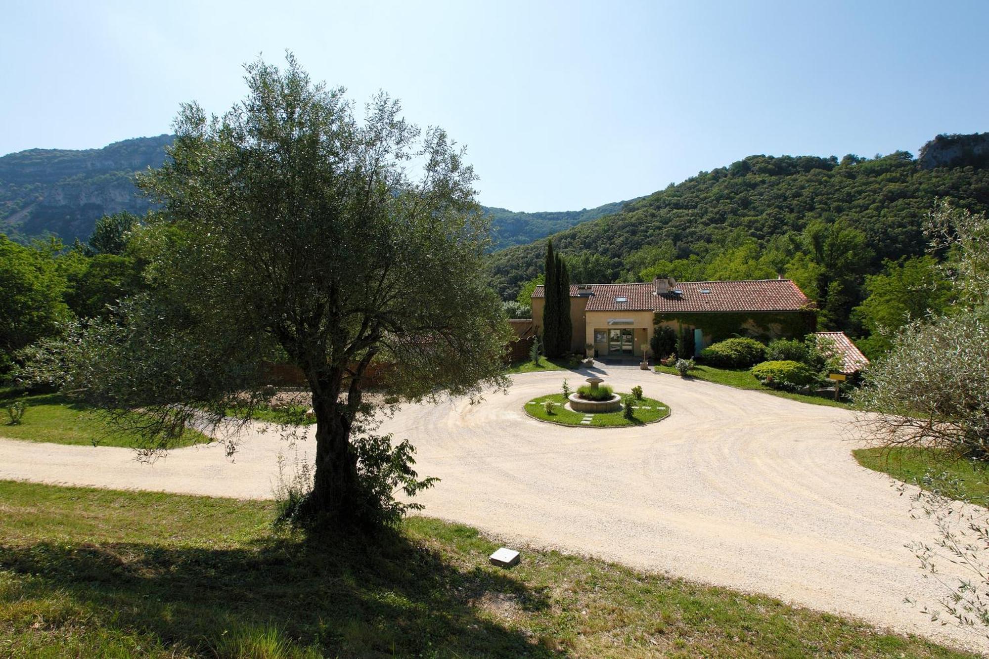 Vacanceole - Le Domaine De Chames - Pont D'Arc Vallon-Pont-dʼArc Kültér fotó